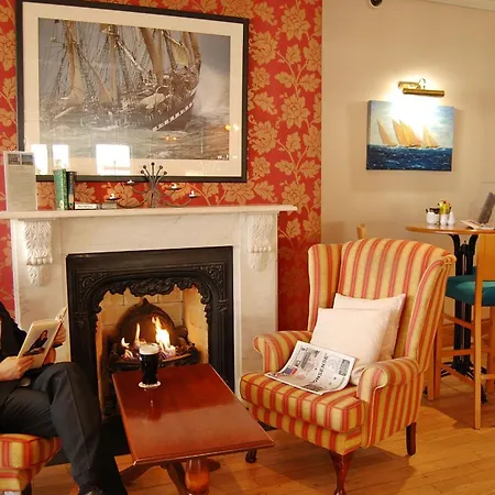 Watersedge Cobh